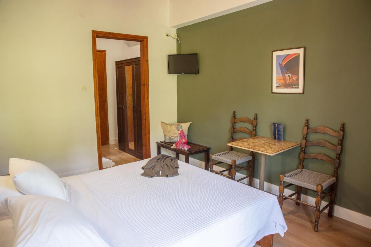 Hotel Cleopatra Хорефто Экстерьер фото