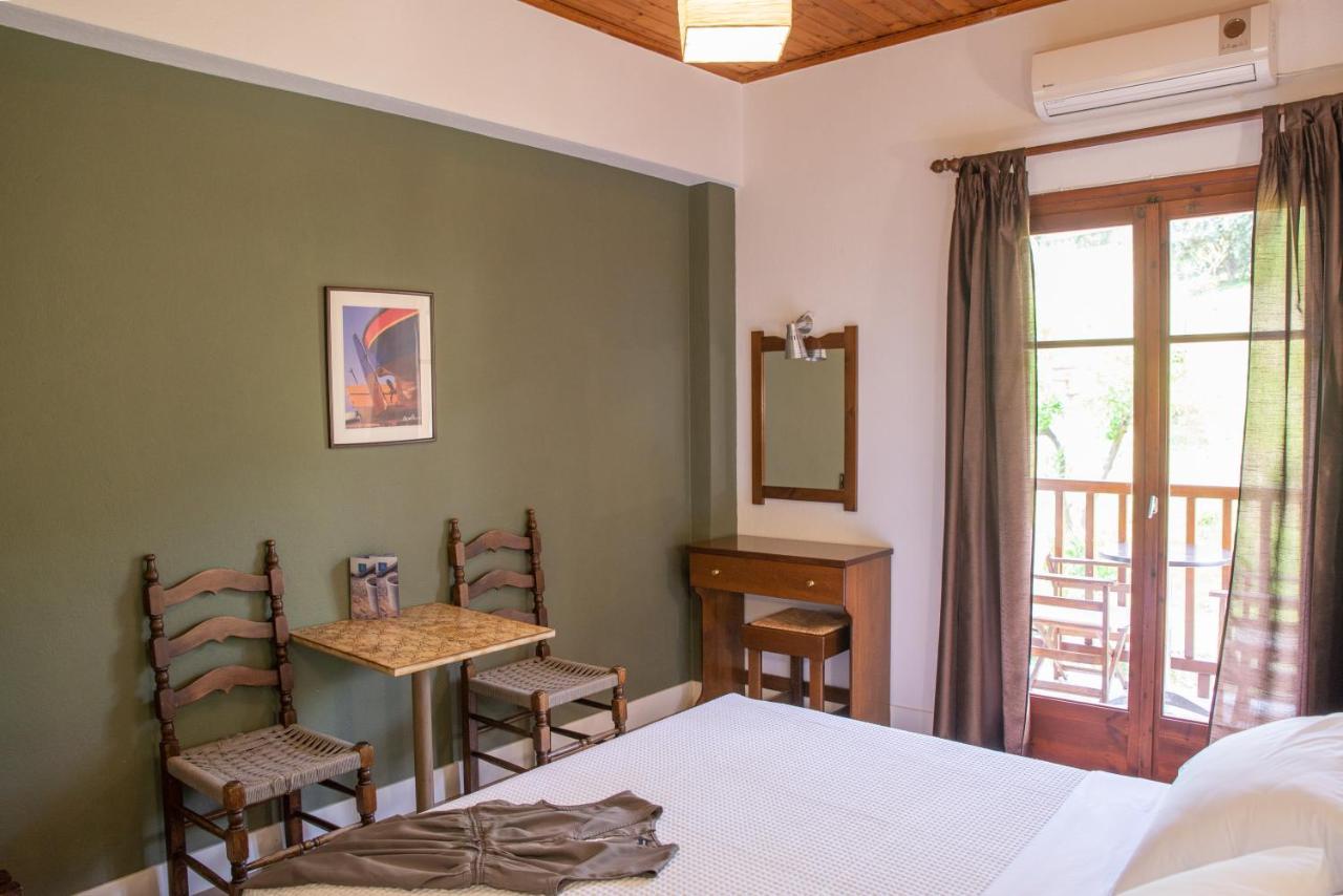 Hotel Cleopatra Хорефто Экстерьер фото
